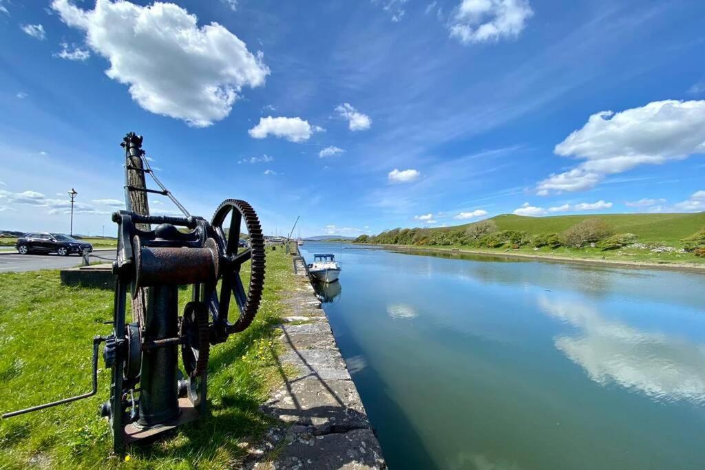 310 - The Carrowbeg At The Harbour Mills By Shortstays Westport Exterior foto